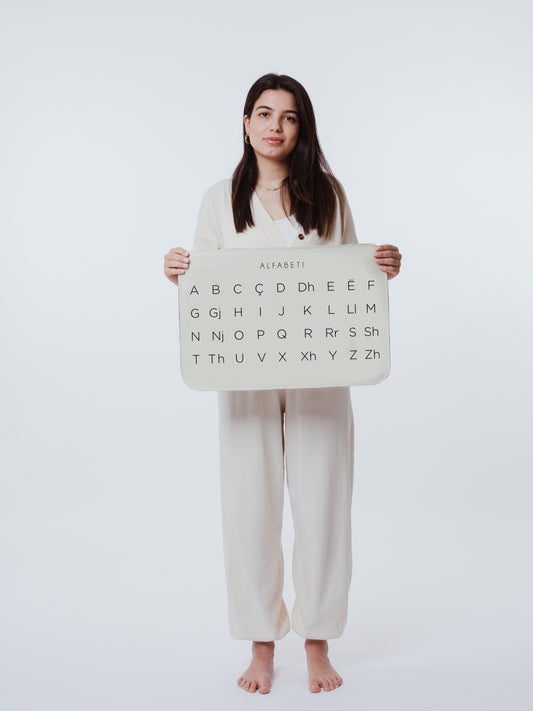 МИНИ Албанска Азбука