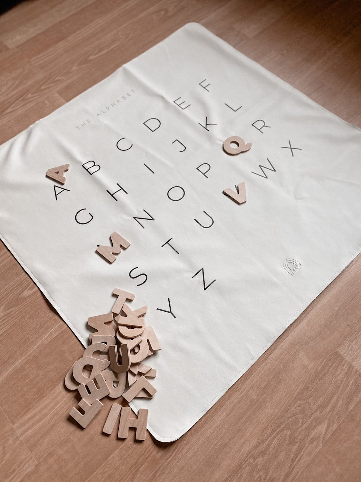 Дрвени Букви Латиница